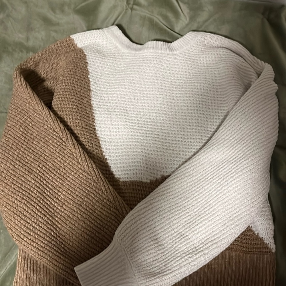 White and brown cropped sweater
